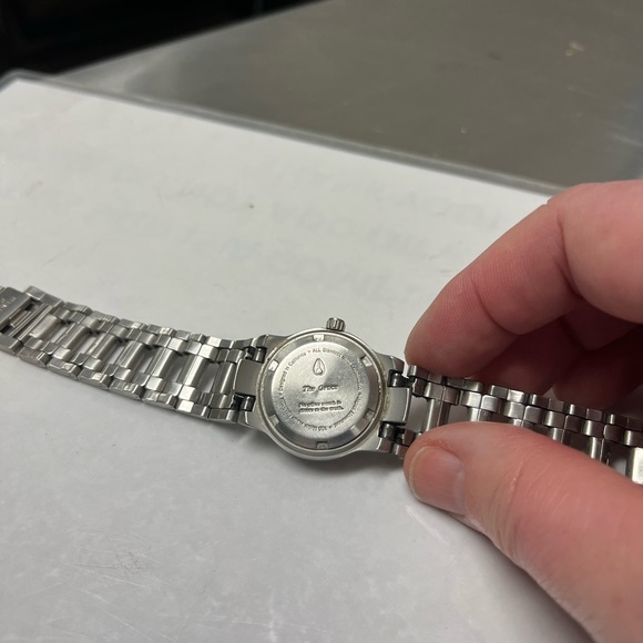 Nixon watch - Picture 7 of 7